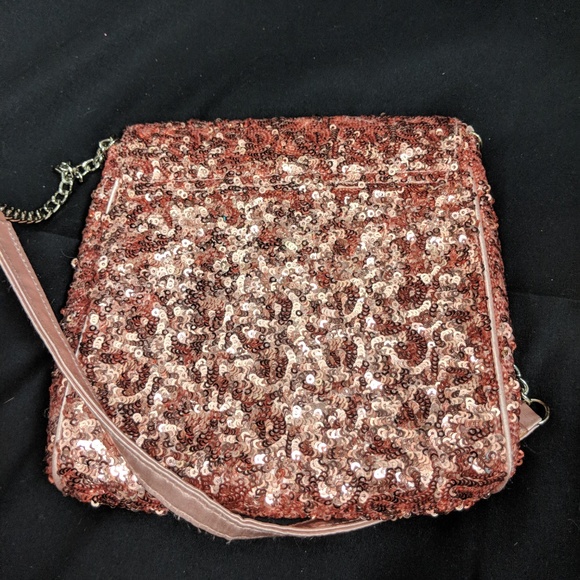 Rose Pink Sequin Evening Bag / Purse -  Chain - Picture 3 of 8